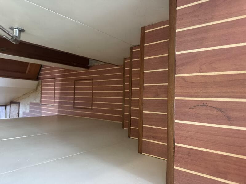 1995 Viking 58 Convertible