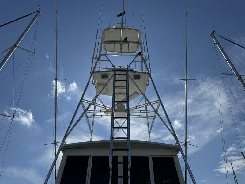 1995 Viking 58 Convertible