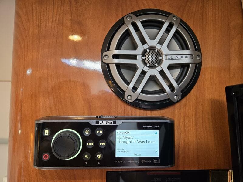 2007 Fountain 38 Express Cruiser