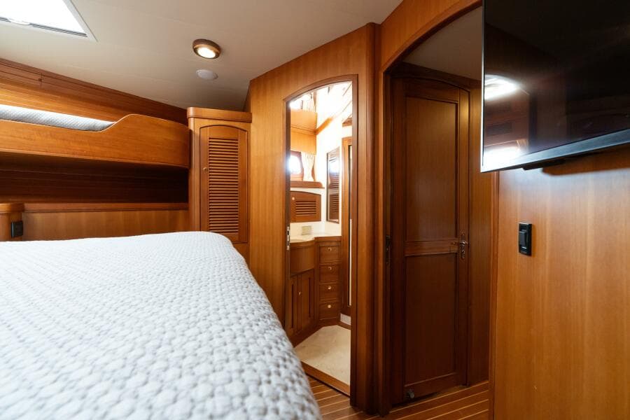 Marlow 72 GRIFFIN - VIP Guest Stateroom