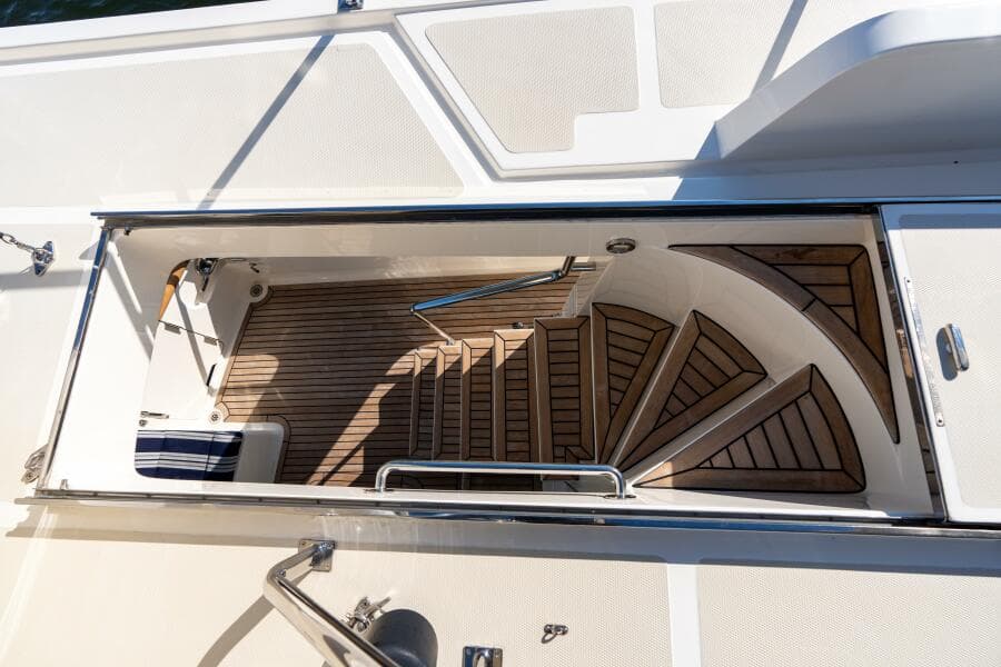 Marlow 72 GRIFFIN - Exterior