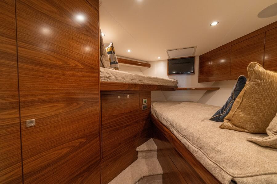 2025 Viking 58 Convertible GAME ON