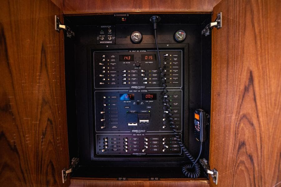 2007 Egg Harbor 43 Sport Fisherman