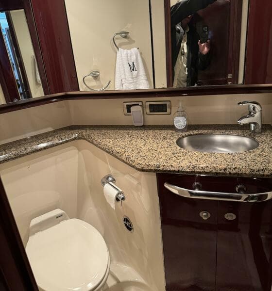 2007 Sea Ray 58 Sedan Bridge