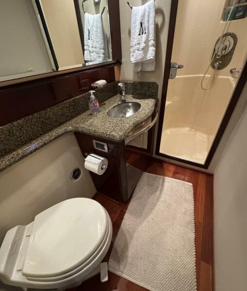 2007 Sea Ray 58 Sedan Bridge