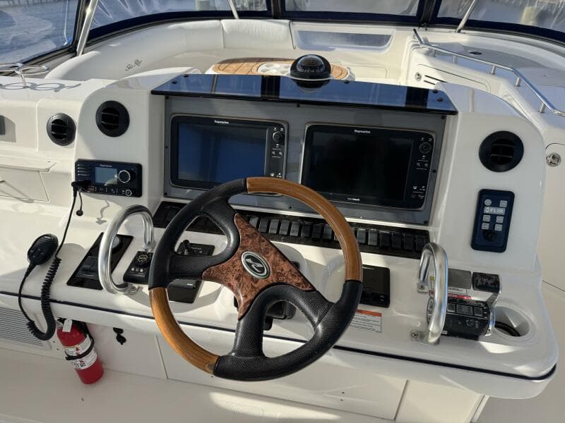 2007 Sea Ray 58 Sedan Bridge