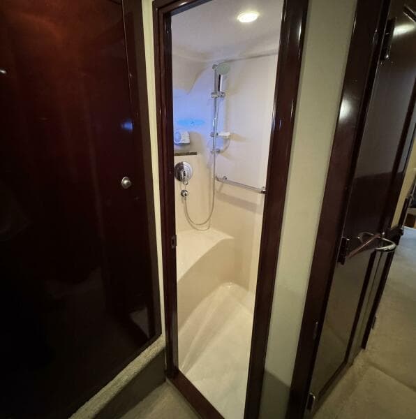 2007 Sea Ray 58 Sedan Bridge