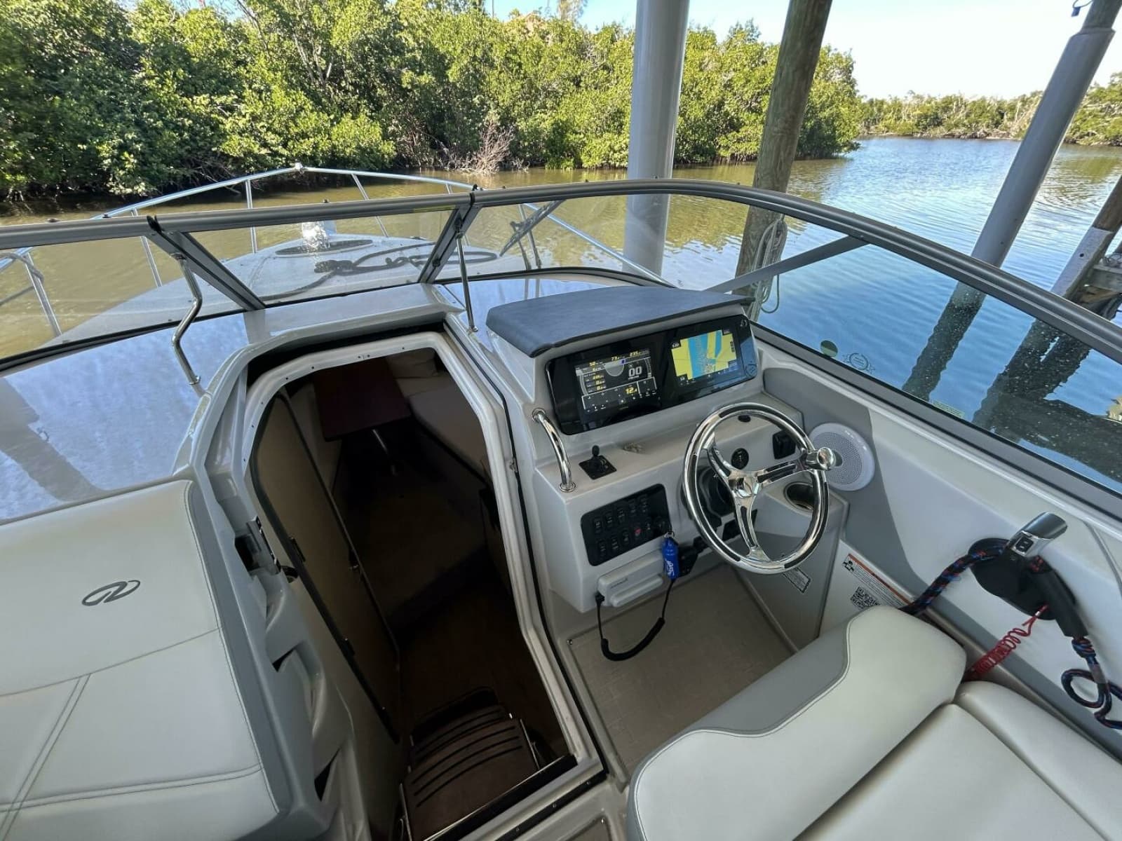 2024 Regal 26 X0 - Photo 9