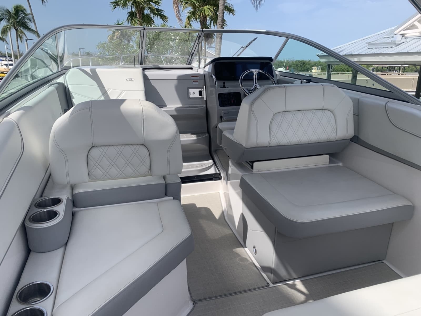 2024 Regal 26 X0 - Photo 7