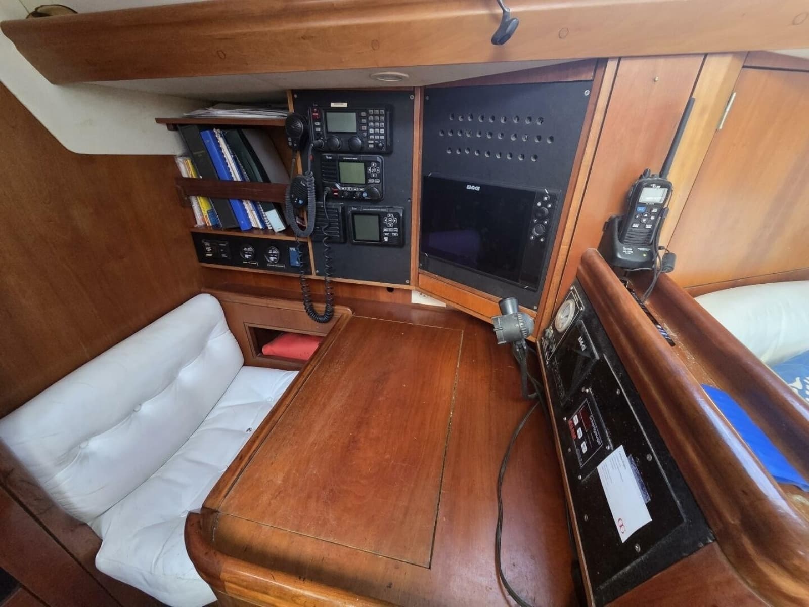 1998 Oyster 485 - Photo 13