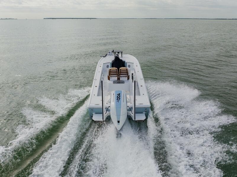 2026 Broadwater Boatworks 25 Bay Cat