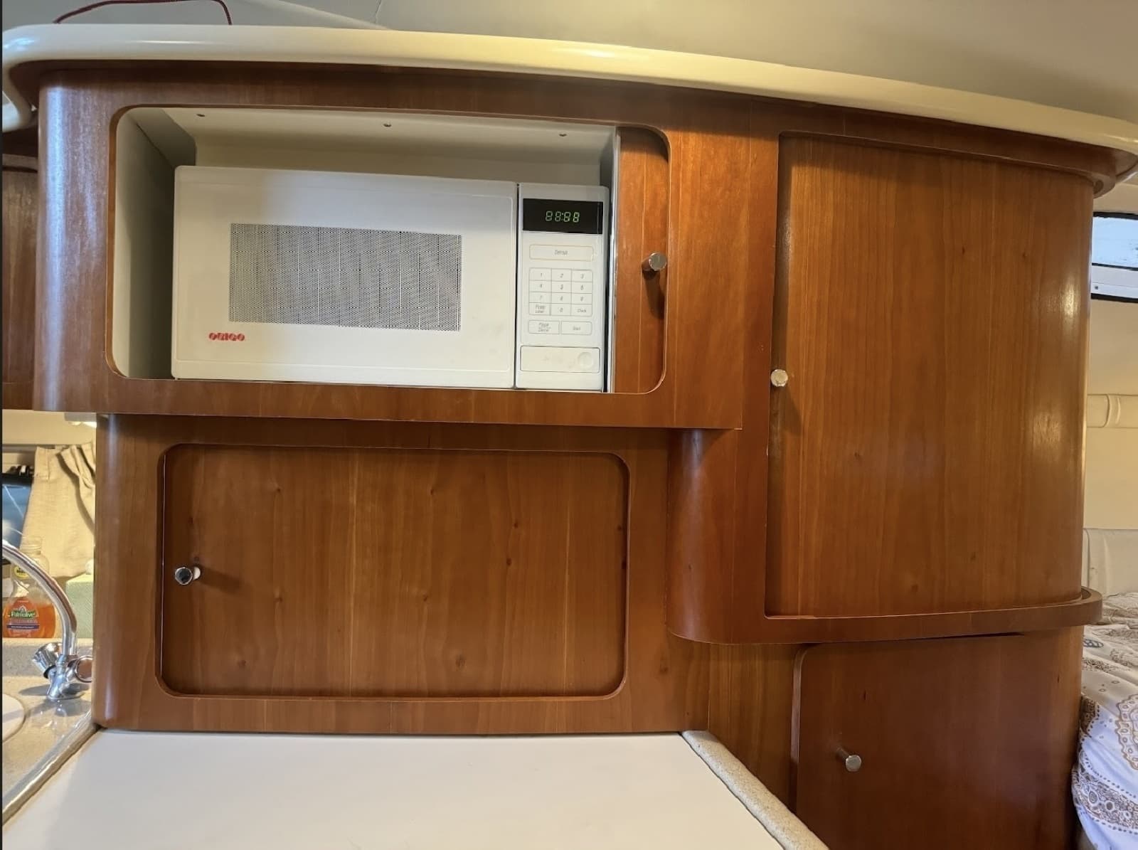 2003 Chris-Craft 328 Express Cruiser - Photo 19