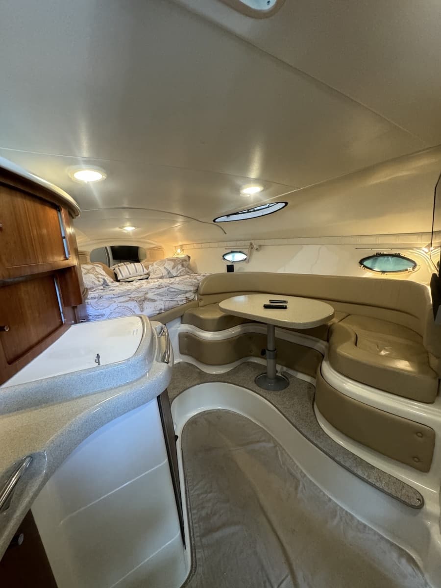 2003 Chris-Craft 328 Express Cruiser - Photo 20