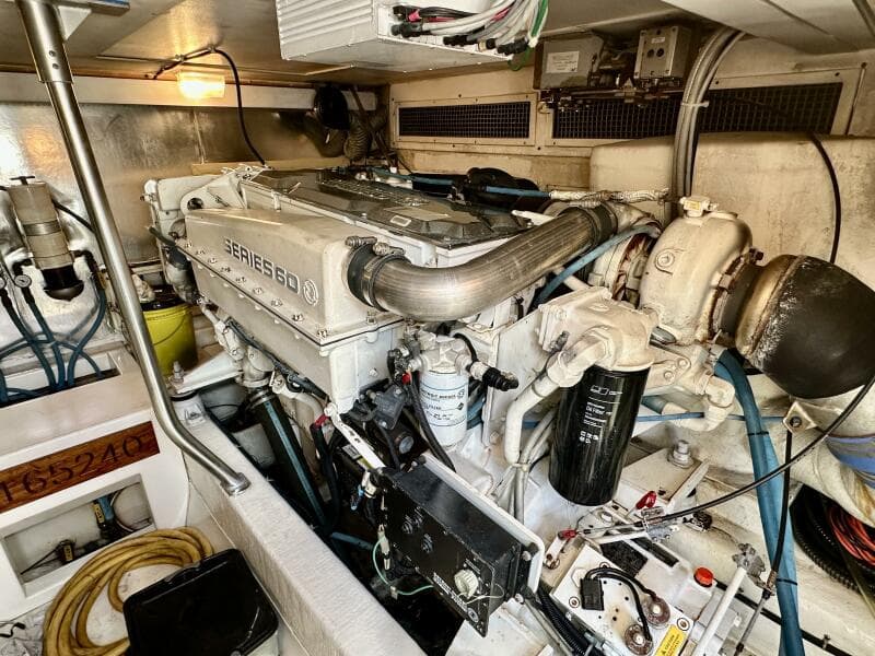 Ocean Yachts 50 GOLD COAST - Engine Room