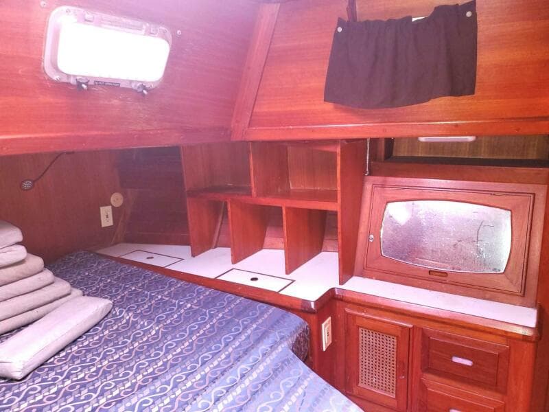 1985 Celestial Center Cockpit