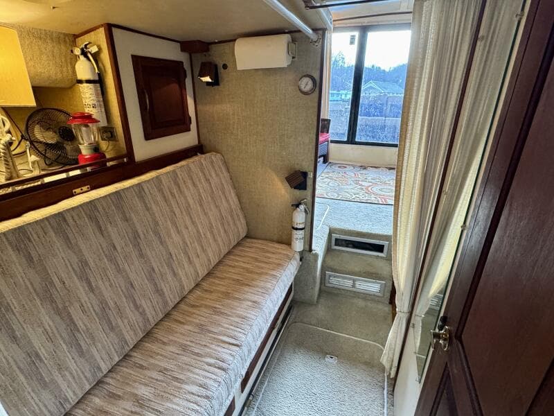 1979 Silverton 34 Convertible