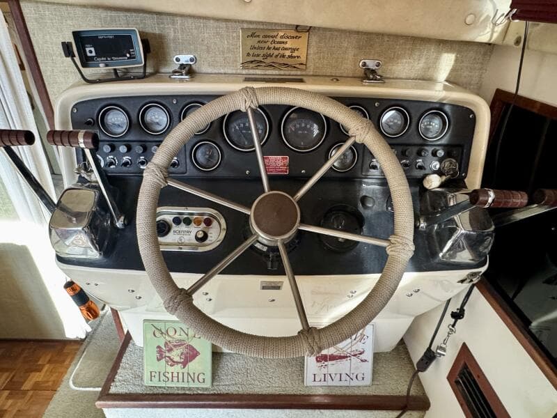 1979 Silverton 34 Convertible