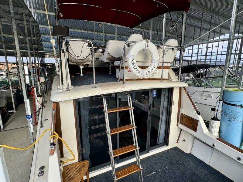 1979 Silverton 34 Convertible