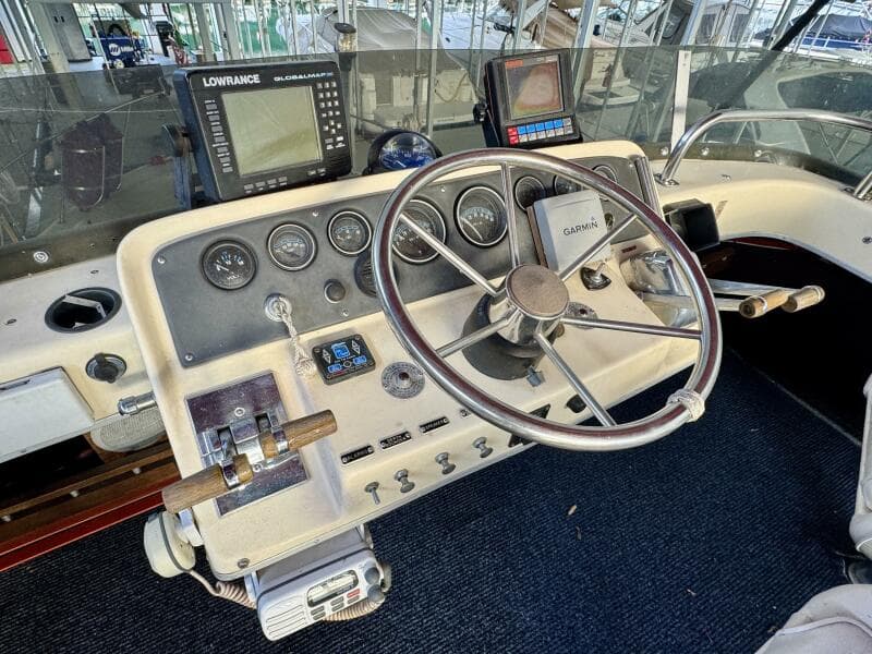 1979 Silverton 34 Convertible