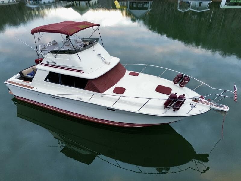 1979 Silverton 34 Convertible