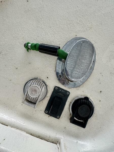 1979 Silverton 34 Convertible