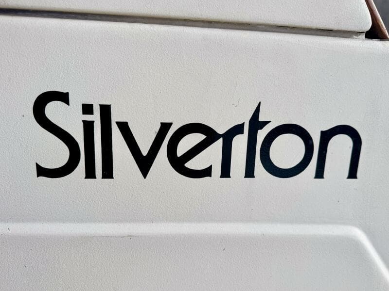 1979 Silverton 34 Convertible