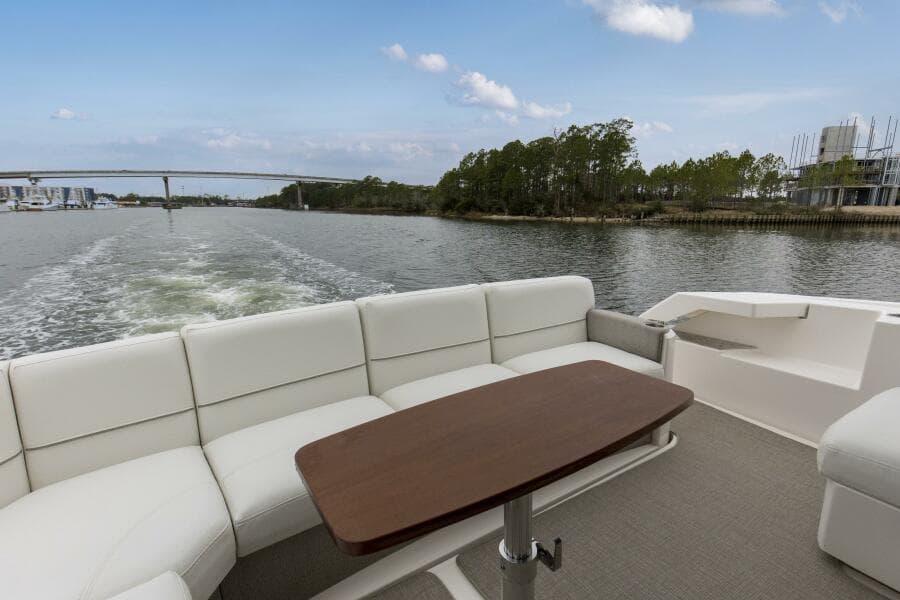 2019 Tiara Yachts C49 Coupe Rear Deck (1)