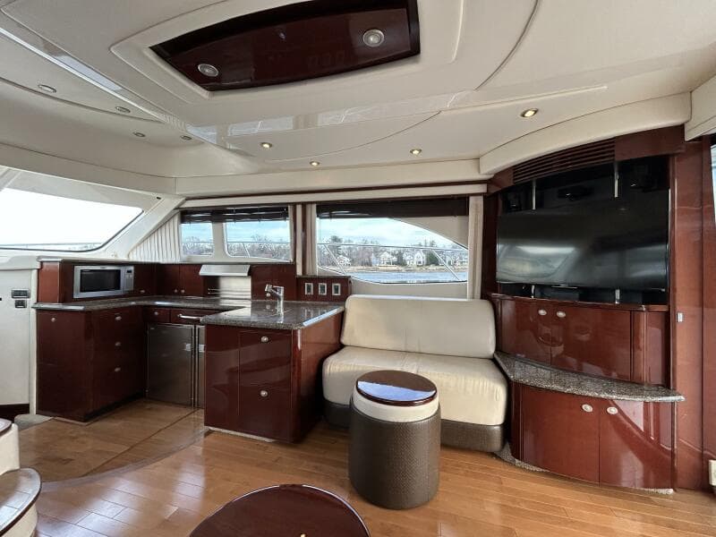 2008 Sea Ray 52 Sedan Bridge
