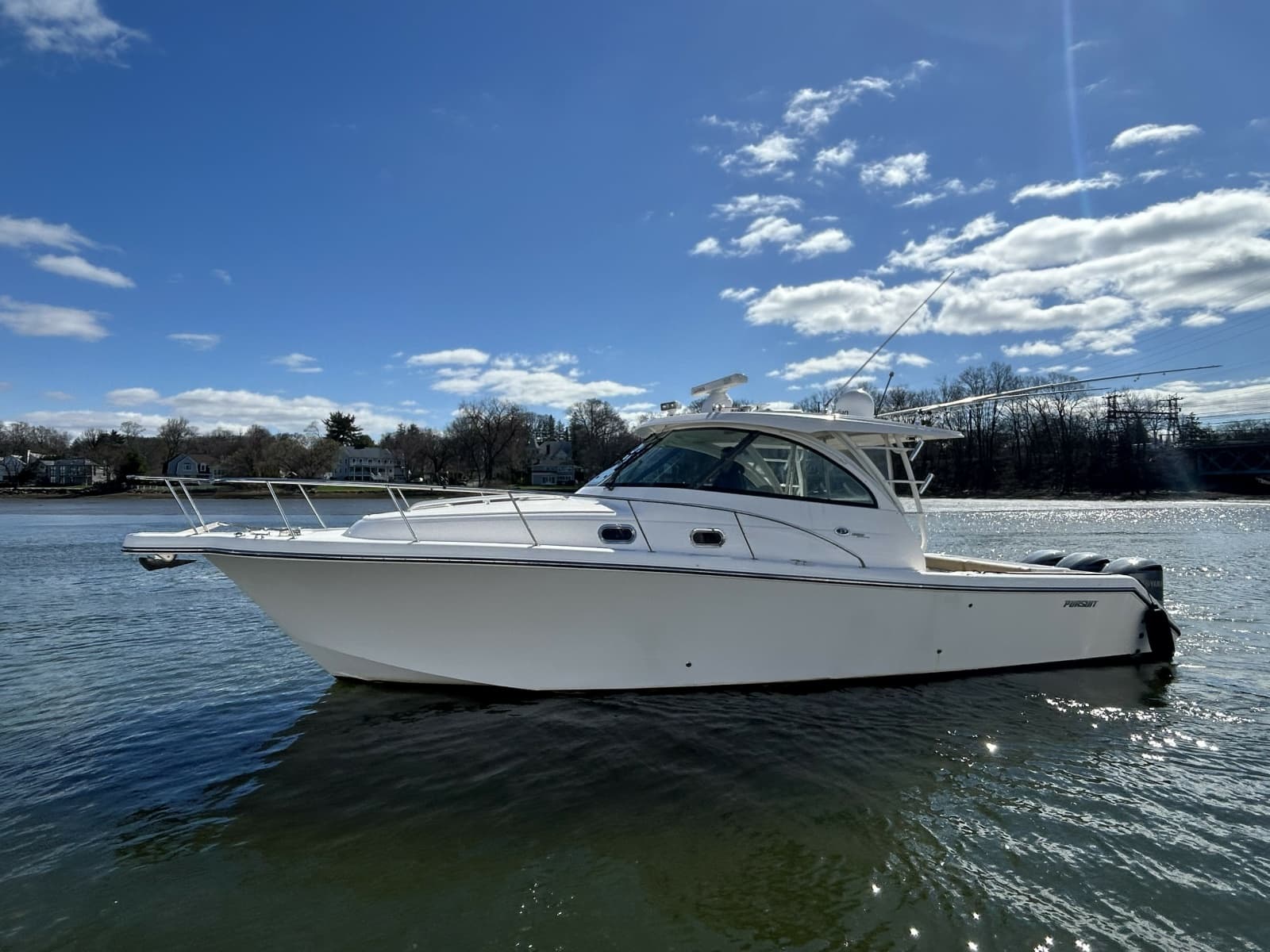 2018 Pursuit OS 385 Offshore