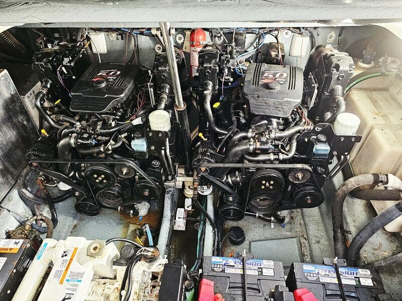 2004 Sea Ray 300 Sundancer - Photo 23