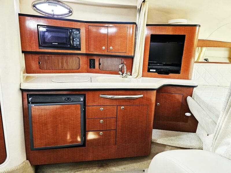 2004 Sea Ray 300 Sundancer - Photo 12