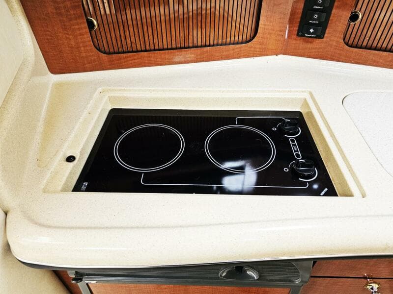 2004 Sea Ray 300 Sundancer - Photo 43