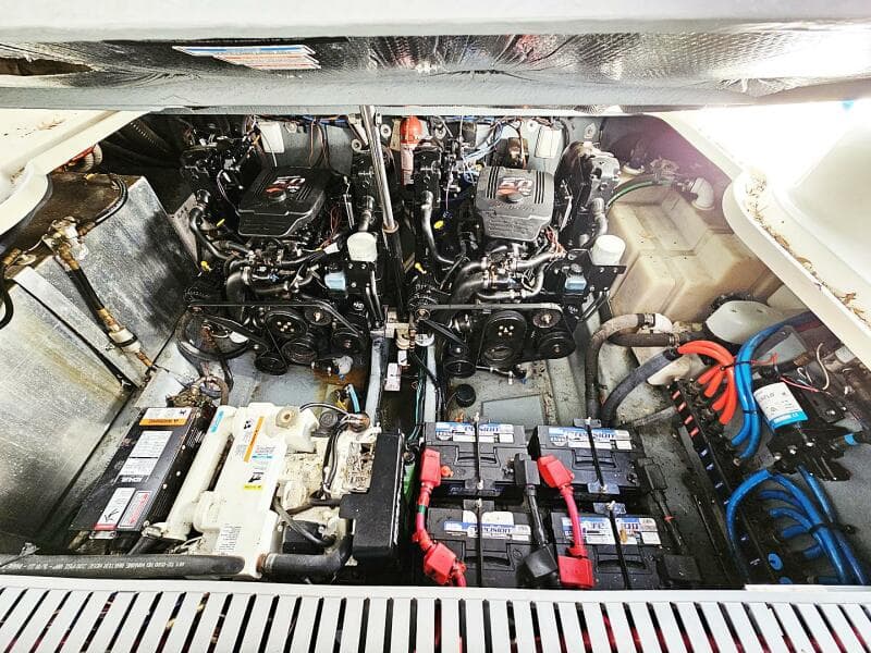 2004 Sea Ray 300 Sundancer - Photo 22