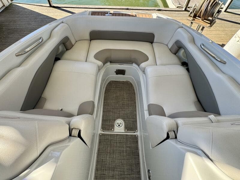 2016 Crownline Eclipse E4