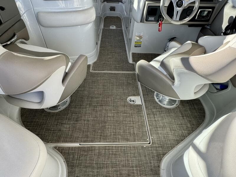 2016 Crownline Eclipse E4