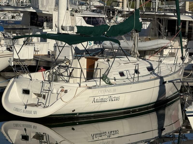 1998 Beneteau 