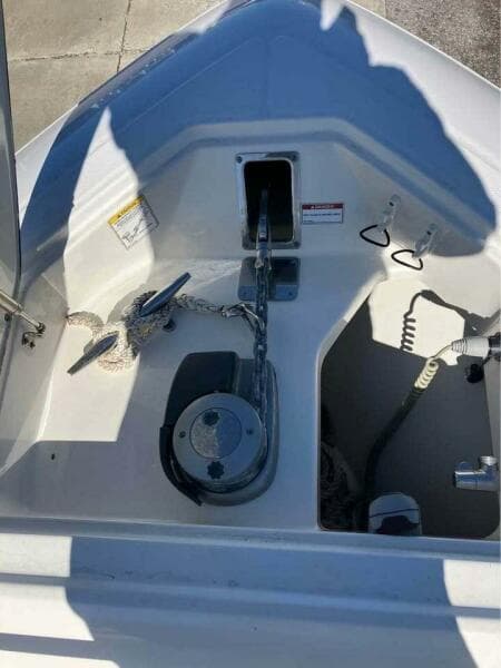 2016 Boston Whaler 350 Outrage