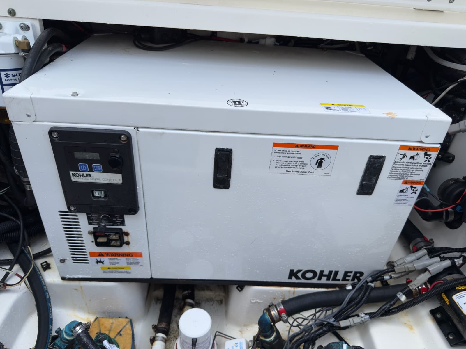 2016 Boston Whaler 350 Outrage