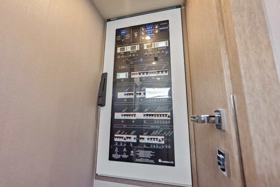 2025 Absolute 75 Navetta