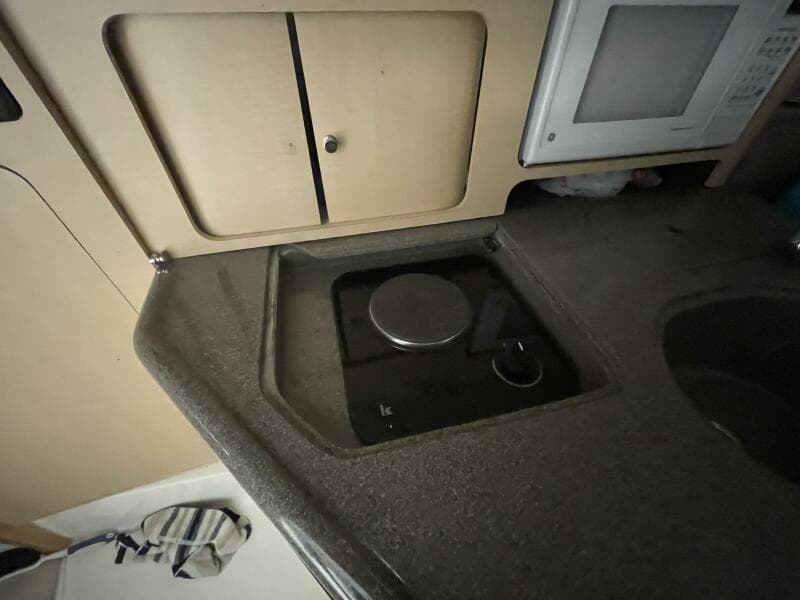 2000 Boston Whaler 280 Conquest