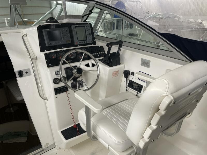 2000 Boston Whaler 280 Conquest