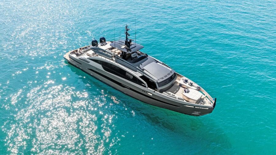 2023 Pershing GTX Motoryacht