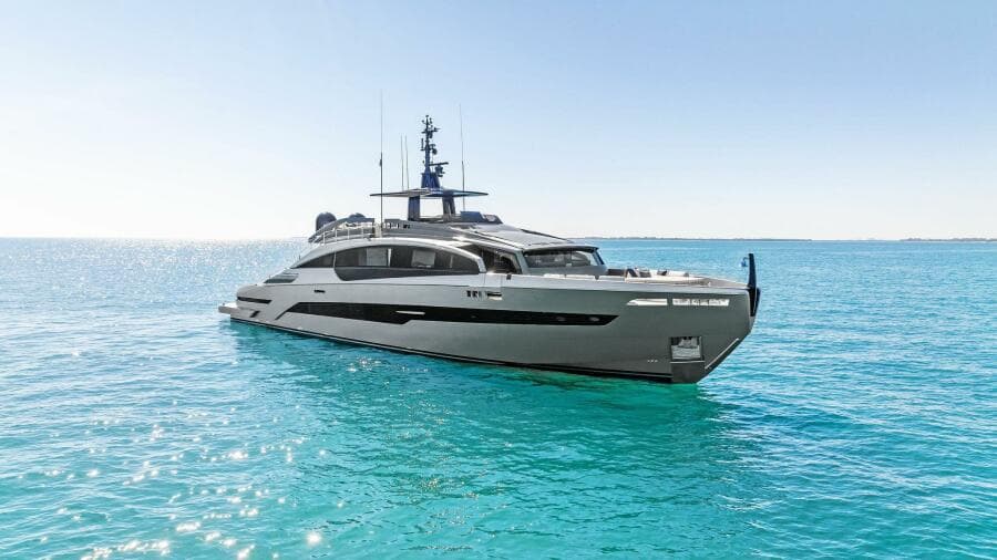 2023 Pershing GTX Motoryacht