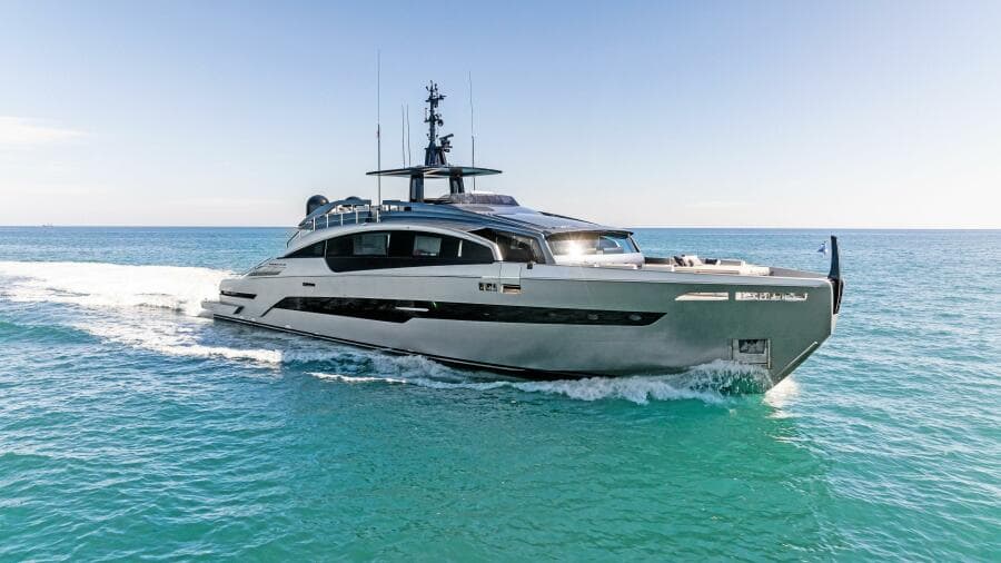 2023 Pershing GTX Motoryacht