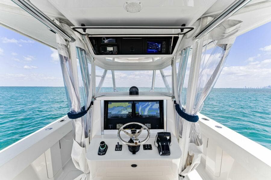 2015 Bahama 41