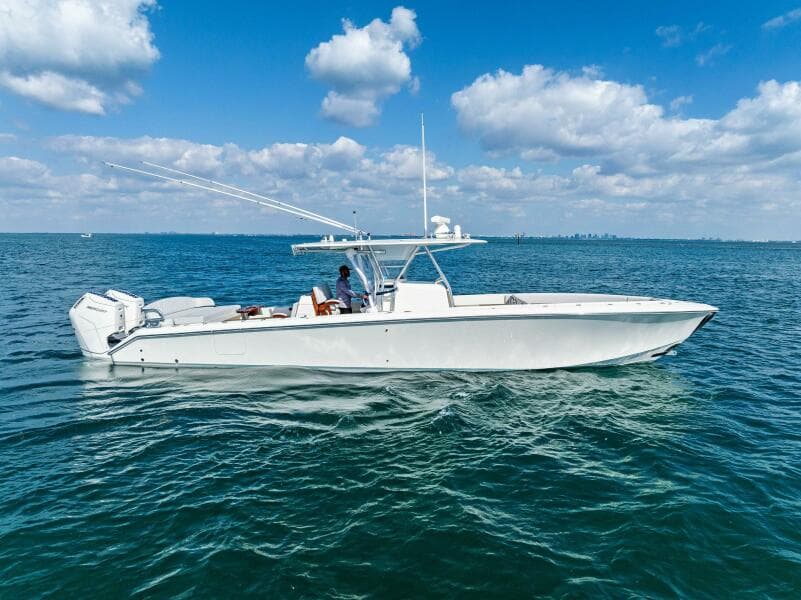 2015 Bahama 41