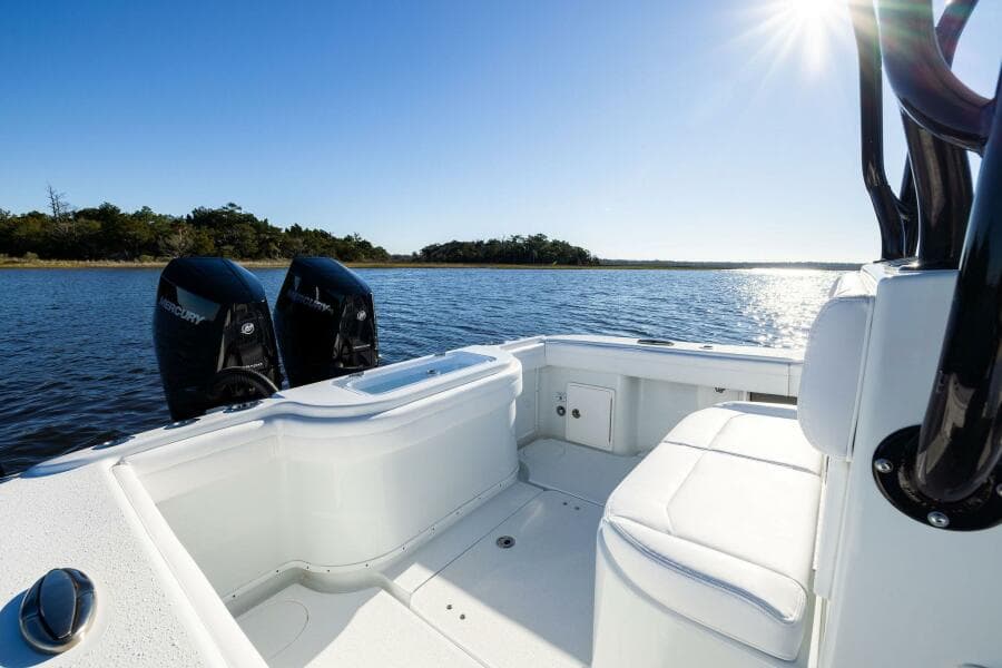 2023 Yellowfin 32 Offshore