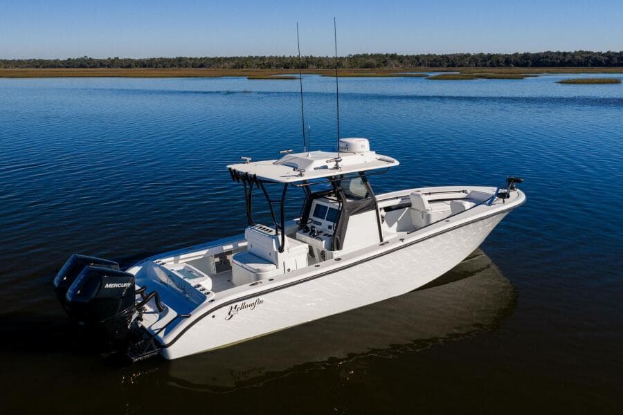 2023 Yellowfin 32 Offshore