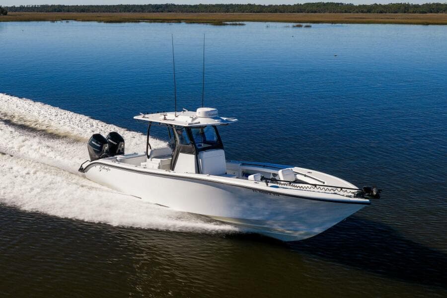 2023 Yellowfin 32 Offshore