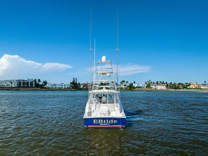 2006 Cabo 45 Express